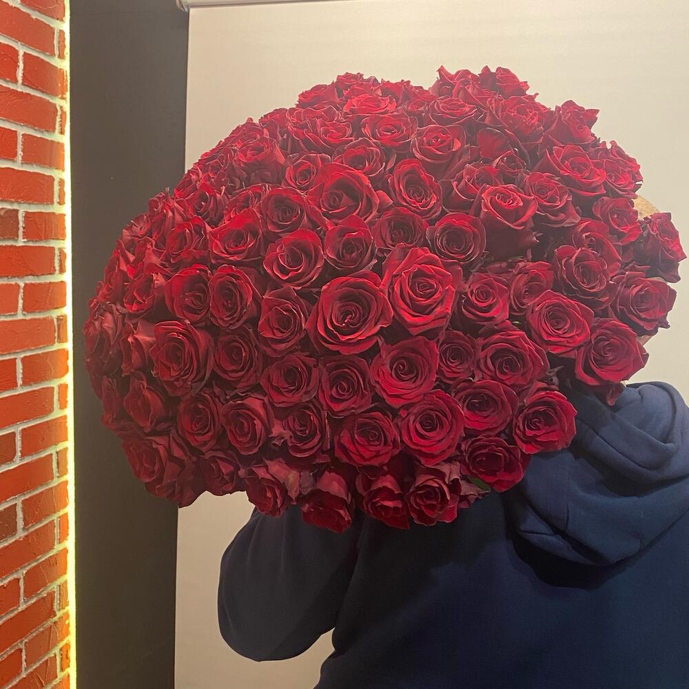 101 Роза, премиум Эксплорер