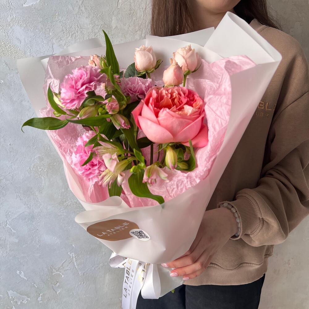 Яркий букет комплимент